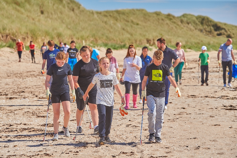 Beach Clean Team_copy_898x599